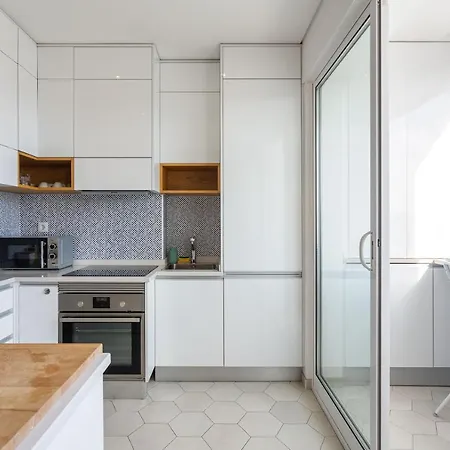 Tagus Bridge View 2bdr By Lovelystay *