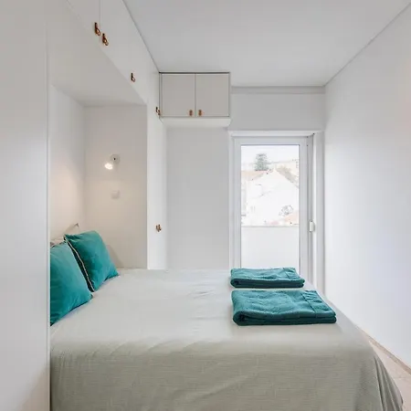 Daire Tagus Bridge View 2bdr By Lovelystay