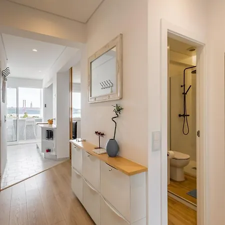 Tagus Bridge View 2bdr By Lovelystay *