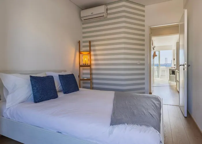 Tagus Bridge View 2bdr By Lovelystay *