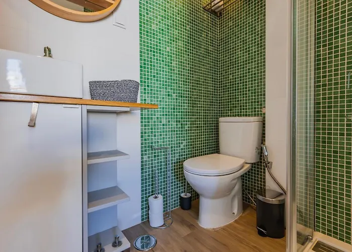 Tagus Bridge View 2bdr By Lovelystay شقة