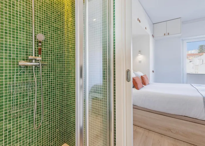 Tagus Bridge View 2bdr By Lovelystay شقة Lisboa