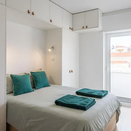 Tagus Bridge View 2bdr By Lovelystay Apartman Lisboa